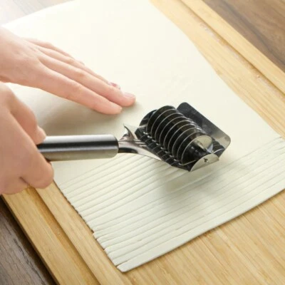 Stainless Steel Manual DIY Dough Pasta Spaghetti Noodle Maker Cutter Tool  - Image 1 of 4