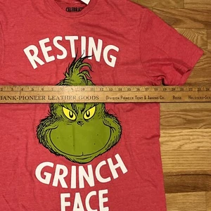 Neu mit Etikett Dr. Seuss Grinch "Resting Grinch Face" T-Shirt Medium - Bild 1 von 4