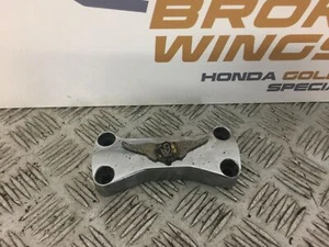 HONDA GL1000 GL 1000 GOLDWING BAR CLAMP  YEAR 1977 - Picture 1 of 3
