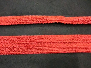 VORGEFALTETE KANTE DOPPELKANTE UMRANDUNG FINISH ROTES SCHWAMMBAND - Bild 1 von 1