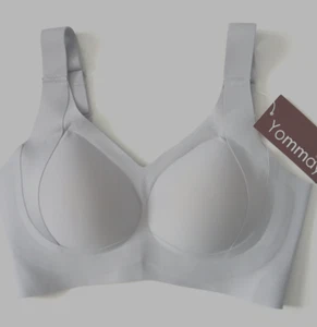 REGGISENO SPORTIVO YOMMAYS MORBIDO ELEGANTE - Foto 1 di 9