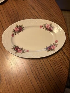 Menuet Poland Royal Collection - 13 1/2” x 9” - Vienna Rose-Platter-Rare Find! - Picture 1 of 9