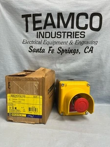 NEW Square D 9001KYG1Y2 Die-Cast Guarded Enclosure E-Stop Red Twist Release 1NC - Picture 1 of 1