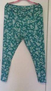 LulaRoe 3-Pack Disney Themed Pattern Leggings Aurora, Bambi, Disney Castle ABCO3 - Picture 1 of 6