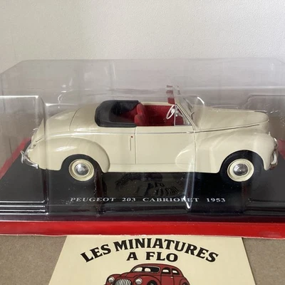 1:24 Collection Hachette , Peugeot 203 Cabriolet 1953 - Photo 1/4