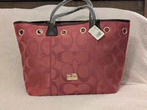 NWT Faux Coach Large Weekender Carry All Bright Pink Tote - Picture 1 of 18