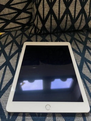 Apple iPad Air 2 - Silver - 16GB Wi-Fi + 4G 9.7"- A1567 iOS15 Tablet #7 - Image 1 of 4