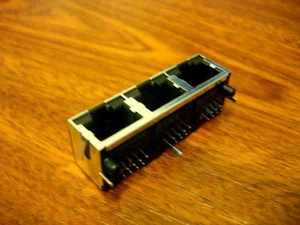 RJHS-5380-03 Conn RJ-45 F 3 VÍAS - Imagen 1 de 1