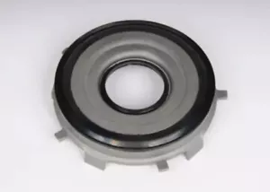 Pistón embrague delantero transmisión automática GM 24205272 genuino - Imagen 1 de 3