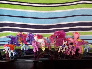My Little Pony Hasbro Figures. Large Mixed Lot 18, Some Vintage And Some Later. - Picture 1 of 22