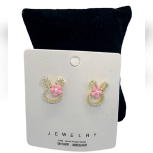 NEW Bunny Rabbit Mini Pearl Stud Earrings Women Girls Easter Spring Gift Basket - Picture 1 of 4