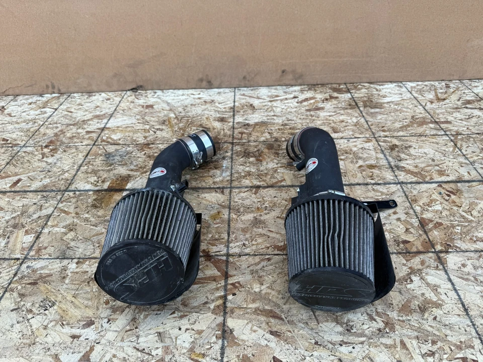 FILTRO ADMISIÓN AIRE IZQUIERDO DERECHO NISSAN 370Z 2009-2021 HPS PERFORMANCE CON MANGUERAS TUBOS Foto 1 de 4