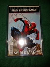 Ultimate Spider-Man # 156 Death of Spider-Man NM or Better -  in Hard Protector.