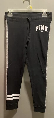 Leggings capri grises y negros súper cómodos Foto 1 de 3