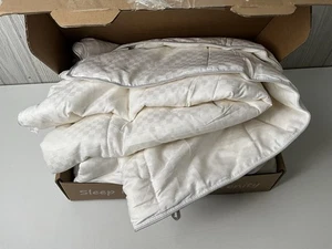 100% australische Wolle ZWILLINGS-Bettdecke von CUDDLE DREAMS - weich & geräuschlos UNBENUTZT - Bild 1 von 6