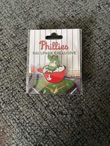 Philadelphia Phillies Phillie Phanatic Ice Cream Sundae Pin Exclusive CBP - Picture 1 of 1