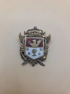 Broche Corona Vintage Coro Raro Escudo Blanco Rojo Esmalte Tono Dorado - Imagen 1 de 3