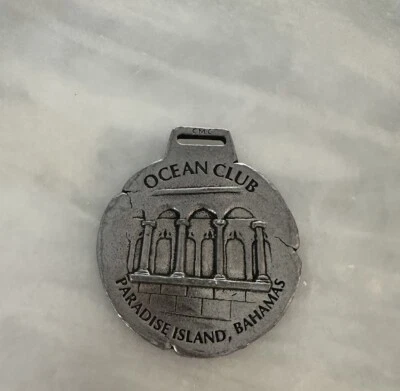 “Llavero de invitado Ocean Club Paradise Island” Foto 1 de 4