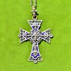 Bijoux pendentif croix Royaliste aux lys en émail