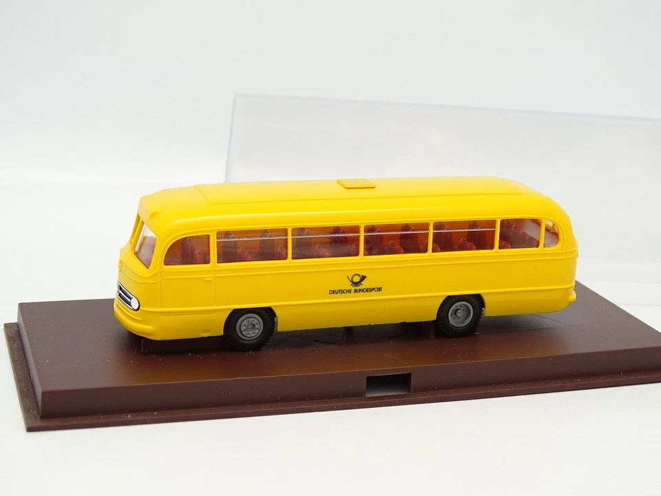 Brekina 1/87 HO - Auto Autobus Mercedes O321 BUNDESPOST - Immagine 1 di 1