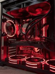 Custom Build Intel i7 Gaming PC, Liquid Cooler, RGB, WiFi,Bluetooth, 1TB, Win 10 - Picture 1 of 12