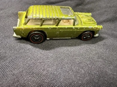 Антифриз Hot Wheels 1969 Classic Nomad Redline с белым внутренним покрытием капот США - Изображение 1 из 3