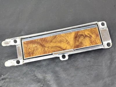 1971-1975 Oldsmobile 88 98 правая задняя пепельница безель пепельница BIN B1 - Изображение 1 из 4