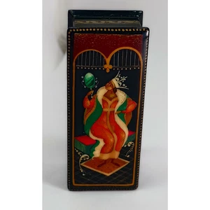 Russian Trinket Box 3"  lacquer vintage with red interior Queen seeing mirror - Picture 1 of 9