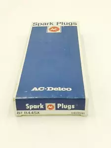 AC-DELCO SPARK PLUGS~ R44SX ~ Box of 8 ~New Old Stock - Part No. 5613591 - Picture 1 of 5