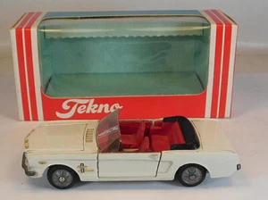 Tekno Denmark Ford Mustang Cabrio blanco en embalaje original neutro #7618 - Imagen 1 de 4