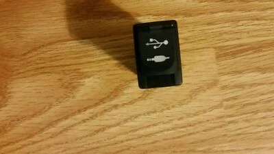 Toyota Camery 2013-2015, Rav4 TACOMA, AUX, USB, JACK 86190-0R010 OEM Foto 1 de 4