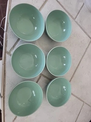 Lot of (6) IKEA of Sweden FARGRIK 6 3/8"  Green Coupe Cereal Bowls 15199 - Image 1 of 4