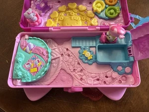 Hello Kitty Polly Pocket Type Toy Candy Land With Accessories - Picture 1 of 9