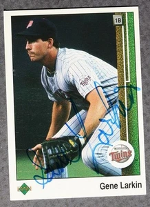 Minnesota Twins Star Gene Larkin autographed / signed 1989 Upper Deck card - - Picture 1 of 1