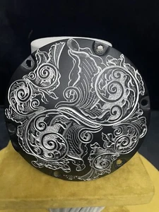 HARLEY DAVIDSON BLACK SPORTSTER 6 HOLE DERBY COVER CUSTOM HAND ENGRAVED 6.65"DIA - Picture 1 of 4