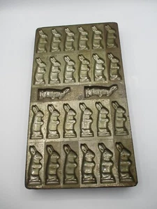 ANTIGUO MOLDE DE CHOCOLATE CONEJO ~ CONEJO CARAMELO ~ 26 MOLDES - Imagen 1 de 6