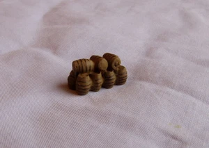 P&D Marsh N Gauge n Scale X41 Stack of barrels painted - Picture 1 of 1