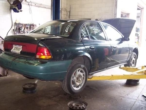 AC Compressor Center Mounted Rear Hose Fits 94-98 SATURN S SERIES 10647766 - Picture 1 of 8