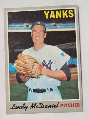 1970 Topps - Lindy McDaniel #493 New York Yankees EXCELENTE tarjeta escaneada Foto 1 de 2