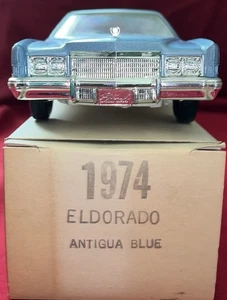 1974 Cadillac Eldorado Antigua BLUE 1/25 Scale Dealer Promo Car with box. - Bild 1 von 9