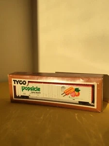 TYCO HO SCALE #360F 62’ Popsicle Reefer Car NOS - Picture 1 of 7