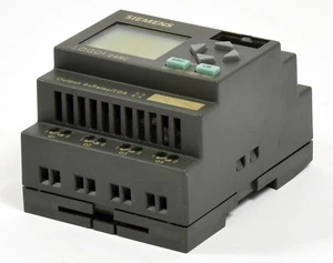 Siemens LOGO! 24RC, 6ED1 052-1HB00-0BA2, 6ED1052-1HB00-0BA2 - Picture 1 of 3