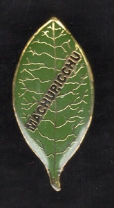 SYMBOLIC COUNTRY PIN. MACHUPICCHU. GREEN LEAF - Picture 1 of 1