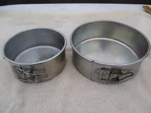 2 RARE VINTAGE HILL SIDE METAL WARE SPRING FORM ALUMINUM CAKE PANS 6X3 & 8X3.USA - Picture 1 of 15