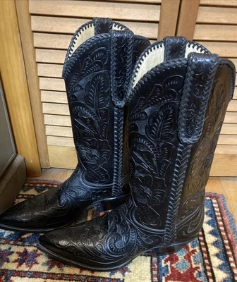 Botas de vaquero de cuero de diseñador Larry Mahan Foto 1 de 4