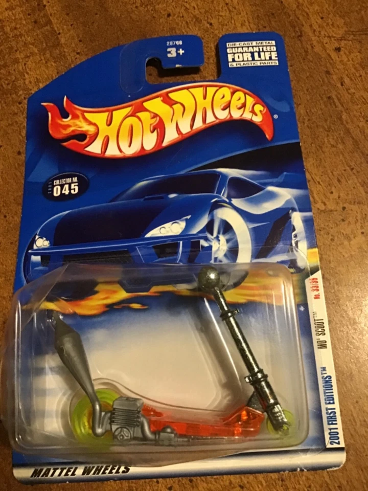 Hot Wheels MO' SCOOT 2001 First Editions #33 Scooter  - Image 1 of 4