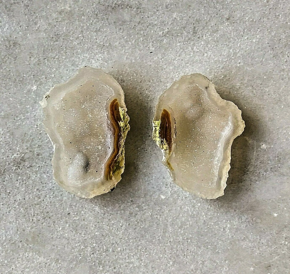 Top Quality Tabasco Geode Pairs Mini Geode Tiny Colorful Crystals Miniature - Image 1 of 4