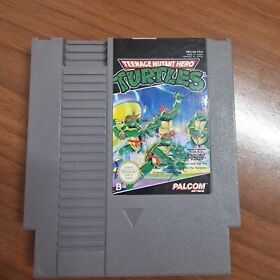 Nintendo NES game Teenage Mutant Hero Turtles PAL B