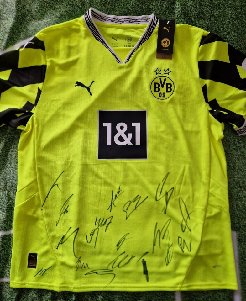 PUMA Trikot Borussia Dortmund Bvb XL With Team Signatures Limited Edition Boxed