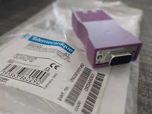 Connettore Telemecanique Canopen Subd Femmina 386029 TSXCANKCDF180T NUOVO - Foto 1 di 3